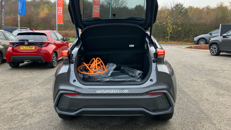 Toyota C-HR 2.0 PHEV Design 5dr CVT Hatchback